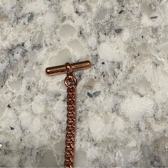 Marc Jacobs Rose Gold Mini Toggle Bracelet - Picture 7 of 7